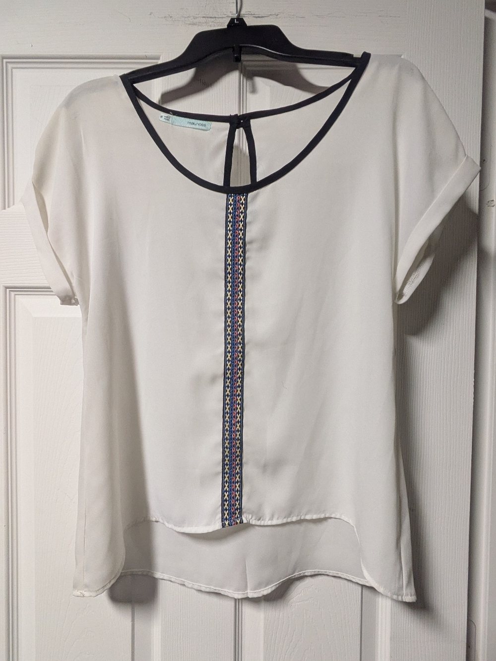 Maurices White Blouse with Black Trim and Embroidered Stripe